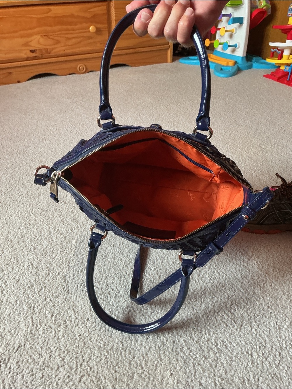 Cole Haan Navy Patent leather shoulder Bag with Orange Lining. - Picture 1 of 5